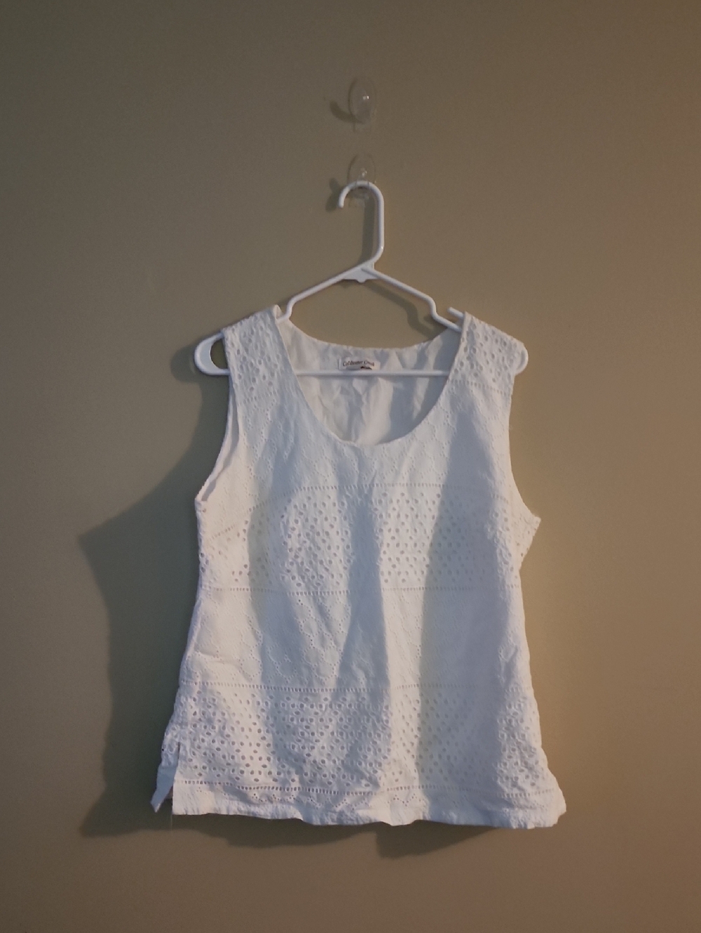 Coldwater Creek White Eyelet Tank Top XL 16